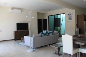 Casa Sandy "Peace" Apartment Living Room