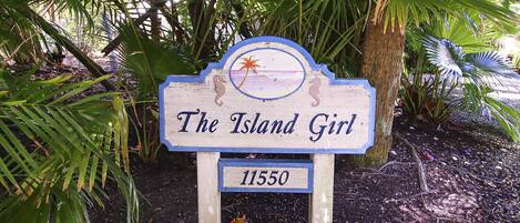 Island Girl Sign
