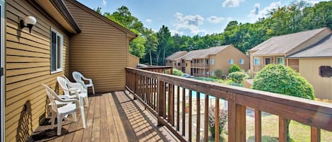 Soak up the sun on the balcony of this 2-bedroom, 2-bath condo for 6!