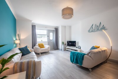 Brand New Spacious Sea Front Apartment