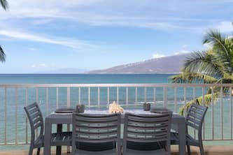 Spectacular OceanFront Menehune Shores 412