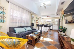 Life&#39;s a Beach Living Room