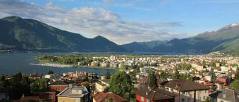 Aussicht gegen Locarno