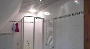 Badezimmer Fewo groß