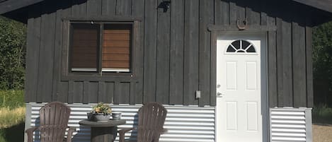 Cowboy Cabin
Front porch with chairs 