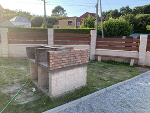 Área para churrascos e piqueniques