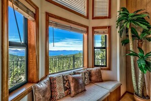 Bay window seating in dining room.
