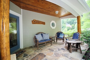 The Lodge's front porch and door 