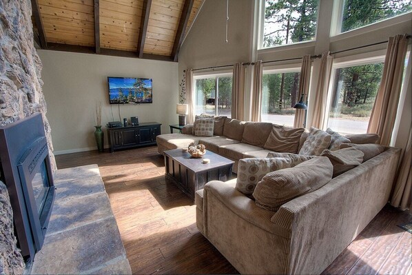 Main Level- Living Room
