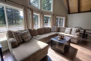 Main Level- Living Room