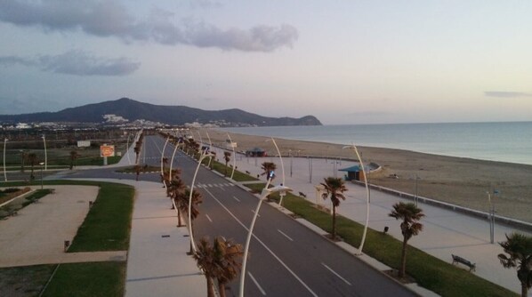 Beach/ocean view