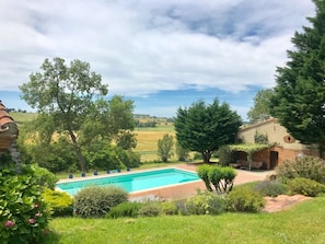 Piscine et local piscine