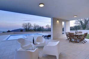 terrace