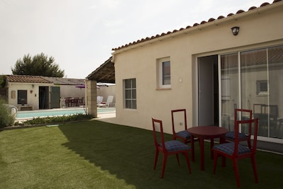 Independent studio l'Obrador 25 m2, garden & terrace view + pool access