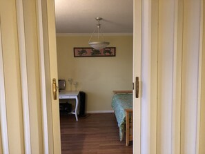 Accordion doors on 3rd BR