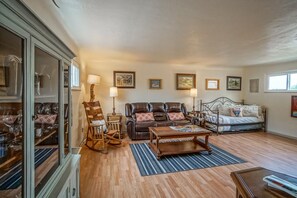 Spacious living room with lots of seating