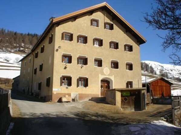 Picture 2