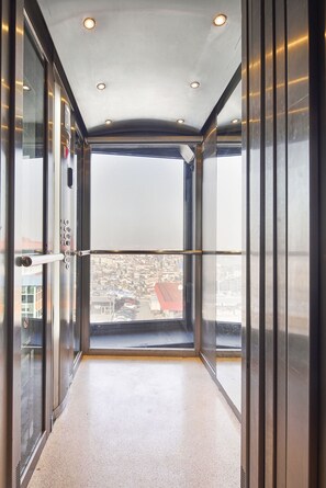Entrada (vista interior)