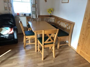 Fewo Rachel (80qm) mit großer Terrasse für 4 Personen-WZ „Rachel“