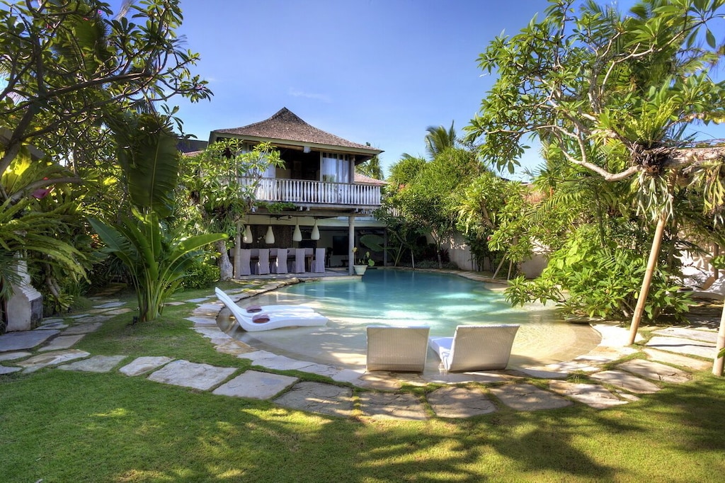 Picture of villa