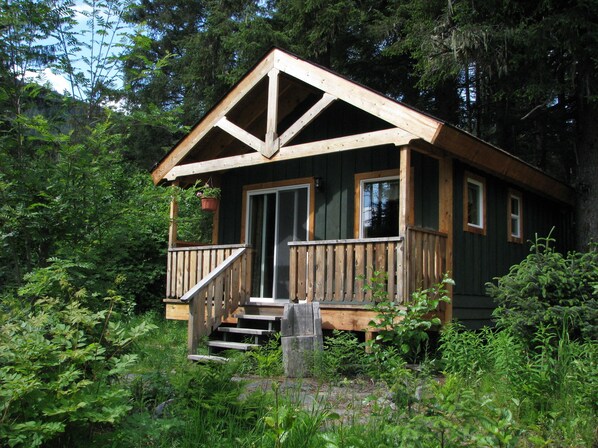 Annika's Guesthouse waiting for you!
