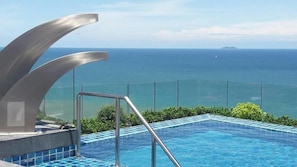 Pattaya Sea View Studio - Best Location