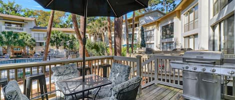 Seascape 3065 - Deck Overlooking Pool - Seascape Villas 3065 - Deck Overlooking Pool