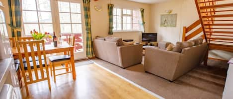 Open plan living and dining area. 