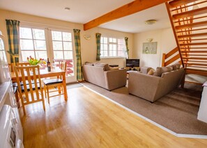 Open plan living and dining area. 