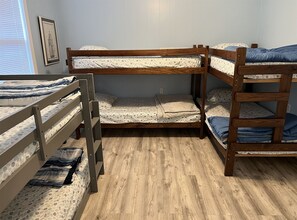 Bedroom 3 - 3 Bunks 6 Twins