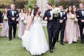 A favorite stay for bridesmaids, groomsmen and wedding attendees.