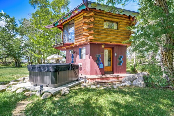 Clark Vacation Rental | 1BR | 1.5BA | 3,328 Sq Ft | Step Required