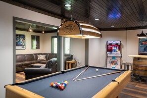 Spielezimmer