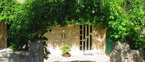 Exterior detail