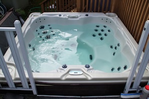 Close up view of the fantastic hot tub!  Lots of jets, waterfall, LED lights!!