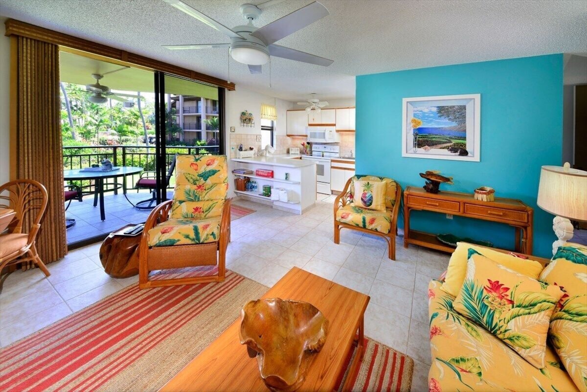 Oceanview + Beautiful Gardens + Oceanfront Kona Makai