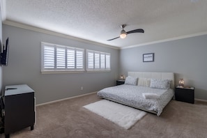 Master Bedroom. Happiness, King size bed.