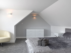 Spacious double bedroom | Newhope, Winchelsea Beach, near Rye