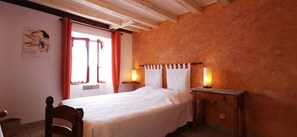 Chambre du bas - lit 160