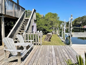 Dock