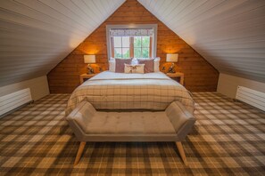 Main bedroom with king size bed and hypnos mattresses