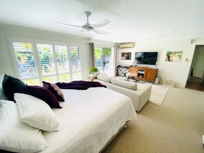 Bedroom 1 parents retreat with ensuite & spa