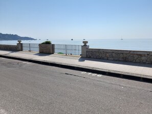 Utsikt mot havet/stranden