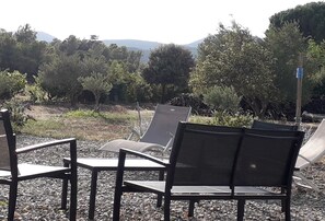 salon de jardin vue campagne 