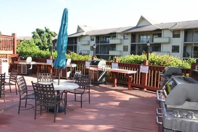 ENJOY THE WAVES! LOVELY 2BR FAMILY SUITE, TENNIS, BALCONY, POOL OPEN