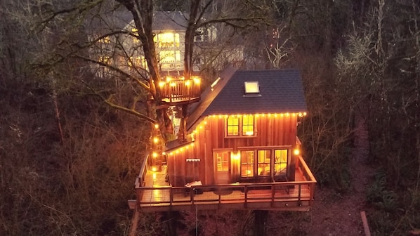 View of the Treehouse (owner's residence is in the background).