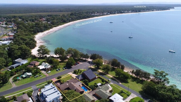 Perfectly positioned near beaches, boat ramp, cycle tracks and local village.
