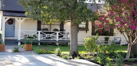 Front Porch Living