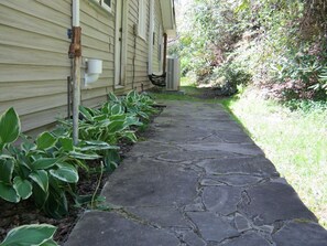 Only one step into back door from sidewalk from parking area.