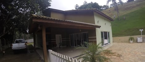 casa principal 360m² area util